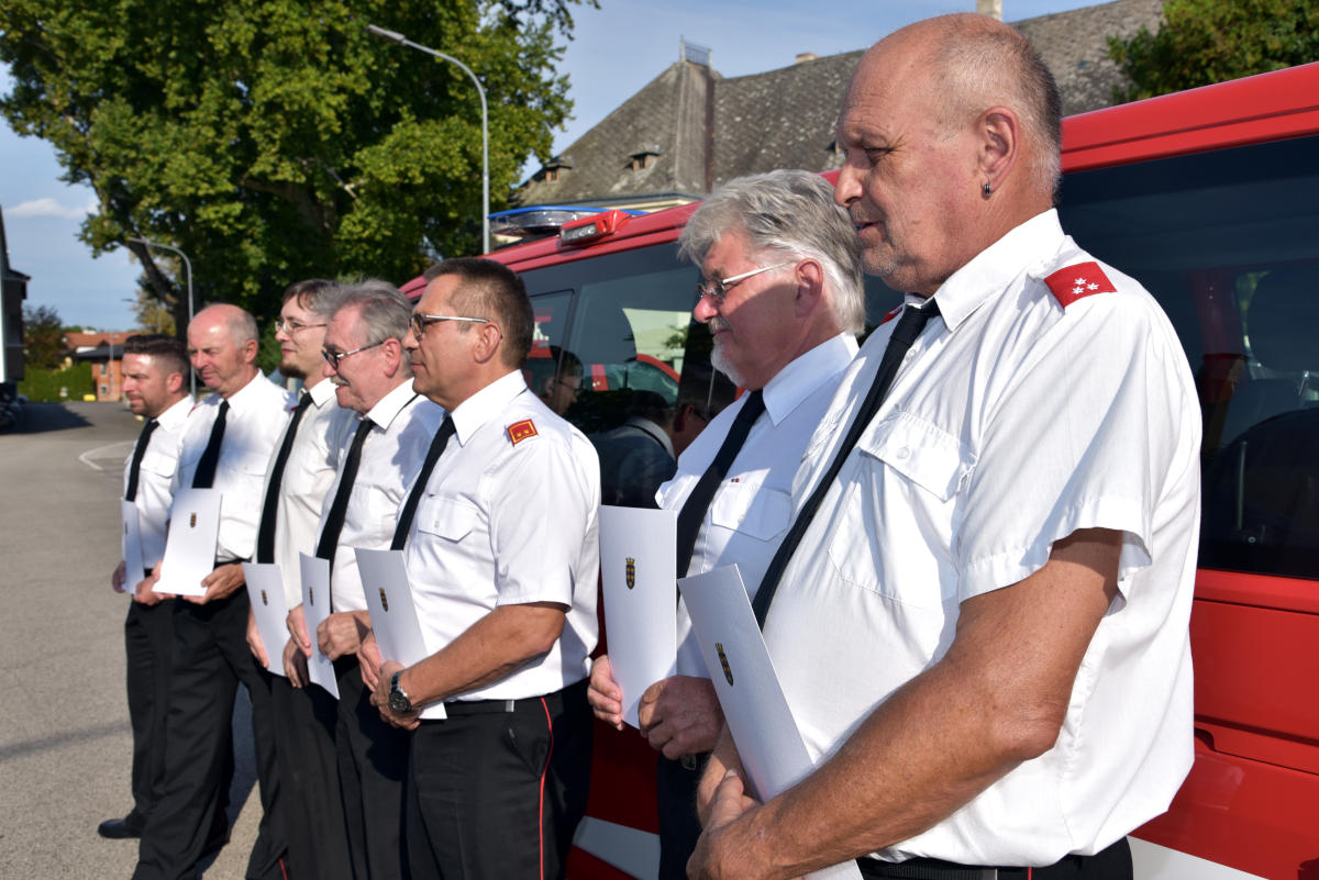 Abschnittsfeuerwehrtag 2022 - Auszeichung für verdienstvolle Tätigkeit  auf dem Gebiete des Feuerwehr- und Rettungswesens 
